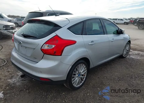 2012 Ford Focus Sel z USA, uszkodzony, nr VIN 1FAHP3M28CL289987
